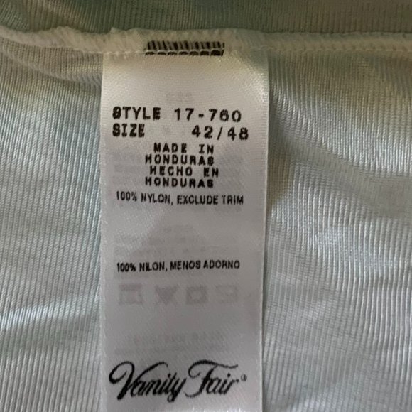 Sexy Romantic Vintage White Lace Trimmed Chemise Soft Vanity Fair SZ 42/48 NWT - Picture 10 of 13